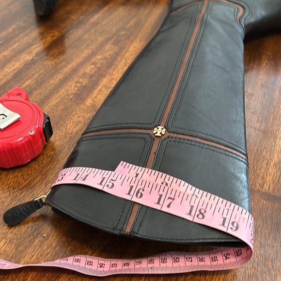 TORY BURCH Juliet two tone riding boots  black almond.. - Picture 12 of 12